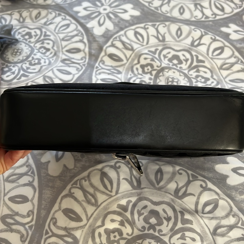 Coach Black Shoulder Bag - Picture 7 of 9